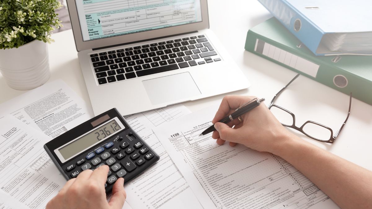 new-income-tax-rule-income-tax-slab-to-standard-deduction-key-rules-changing-from-april-1